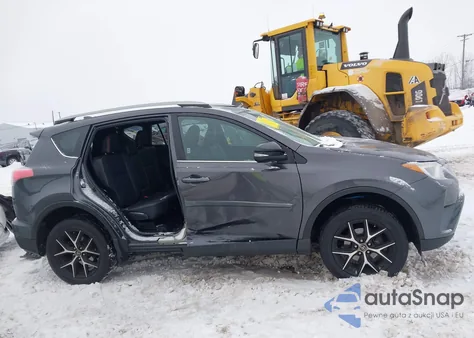 2017 Toyota Rav4 Se из США, поврежденный, VIN 2T3JFREV2HW663346